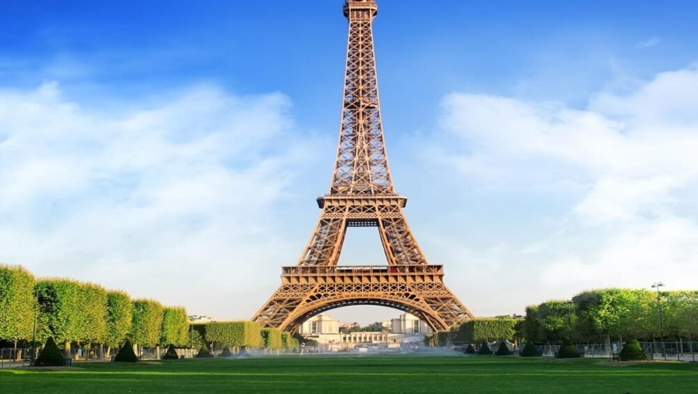 Du Lịch Châu Âu 5 Nước: Pháp –Thụy Sĩ –Ý –Áo –Đức (10N8Đ) Thap Eiffel