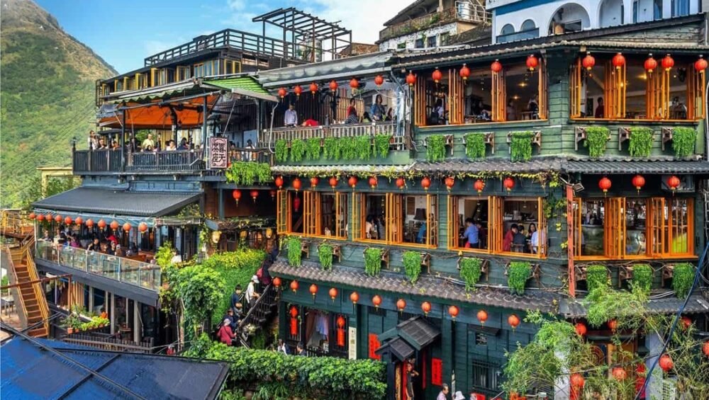 Hành Trình Khám Phá Đài Loan: Cao Hùng - Đài Trung - Đài Bắc (5N4D) Lang co Thap Phan