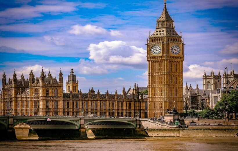 Du Lịch Anh Quốc-Scotland: London-Oxford-Birmingham-York Edinburgh-Manchester-Bibury (9N8D)