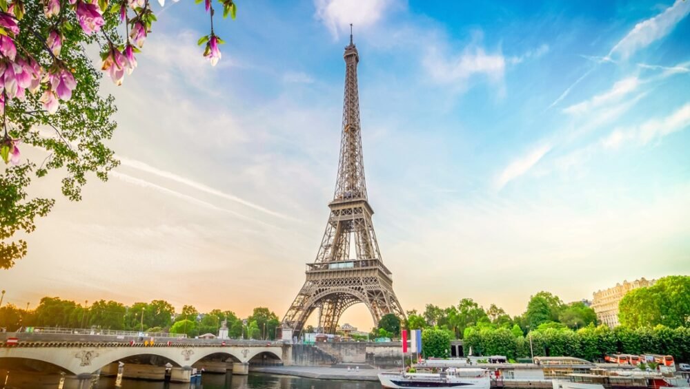 Du Lịch Cung Đường Vàng Châu Âu: Đức Áo - Ý - Thụy Sĩ - Pháp (10N9D) Thap Eiffel